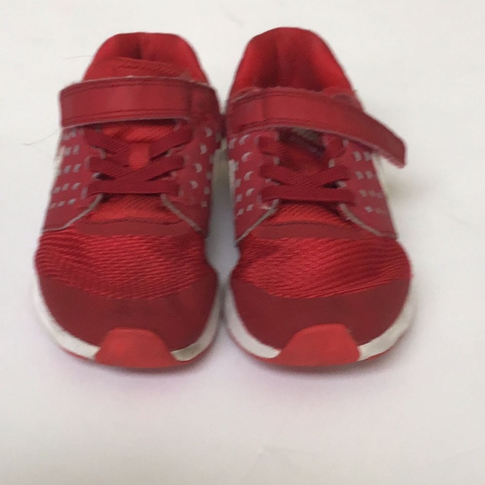Little Kids Nike Red Shoes 13C